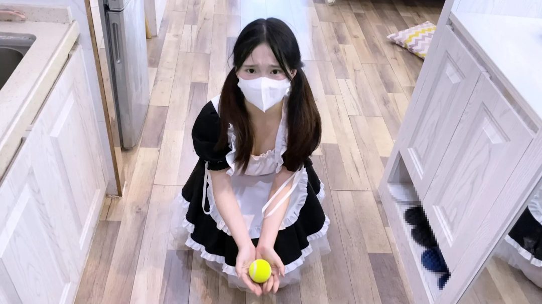 【嗷大喵】-《吃鱼的喵》-体罚篇,女仆装白丝双马尾,捡球玩法,限时20秒内把球捡回来,失败扇耳光10下,全程皆以失败为多,后期累了爬不动了摆烂了等等-10