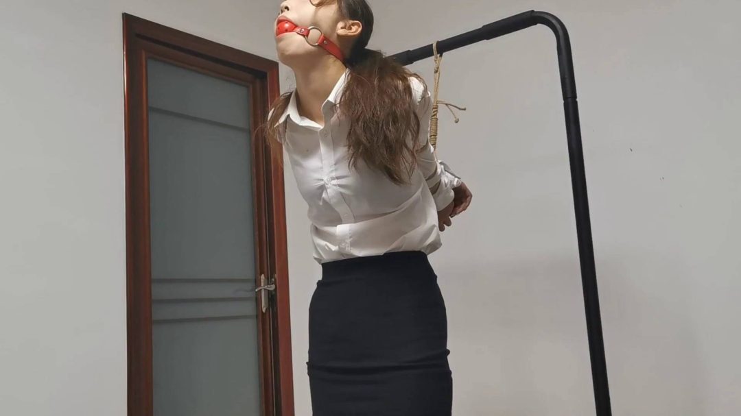 甜妹雨琪紧缚实验（挑战篇）-8