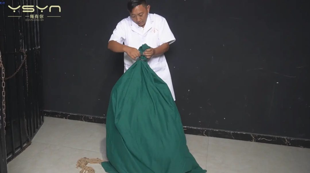 【牙科风波】学生牙疼看牙医特殊首创疗法检查口腔捆绑四肢不打麻针拔牙后被威胁椅缚蒙眼堵嘴打晕装麻袋-10