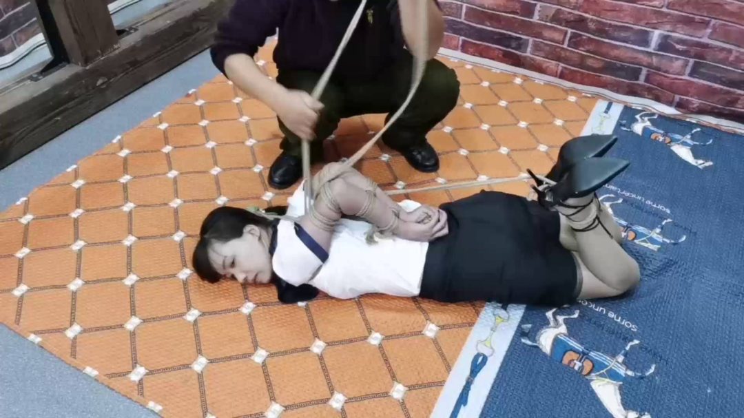 主播妍儿 直接开练 驷马紧缚起来-3