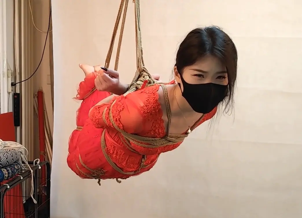 红色的新娘 悬吊-7