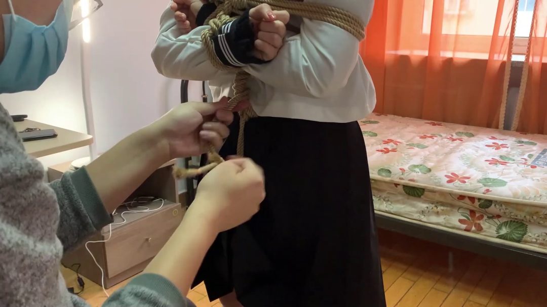 果妹 小舔犬 鼻钩口环 超紧桃缚放倒-3