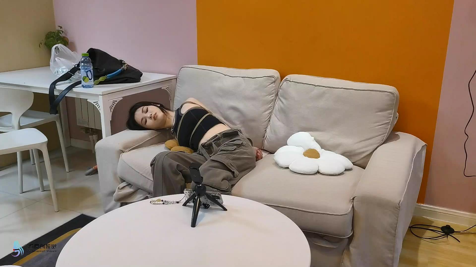 d19699443833e3e0a21745c77cf4db08