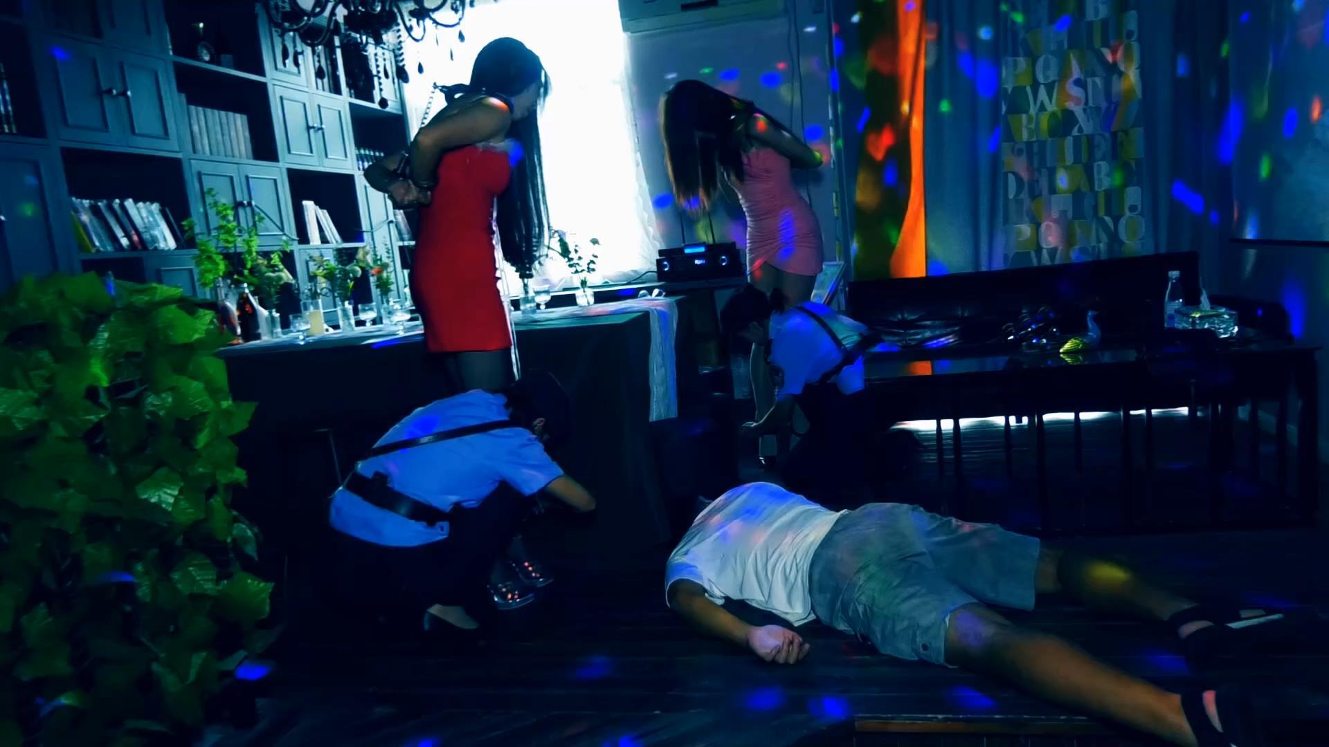 定拍转公映《知法犯法之潜伏者》上集 风流男在卖淫女处被害卖淫女和妻子双双入狱被严加看管