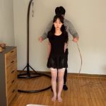 欣妍白丝舞蹈服极限并肘驷马