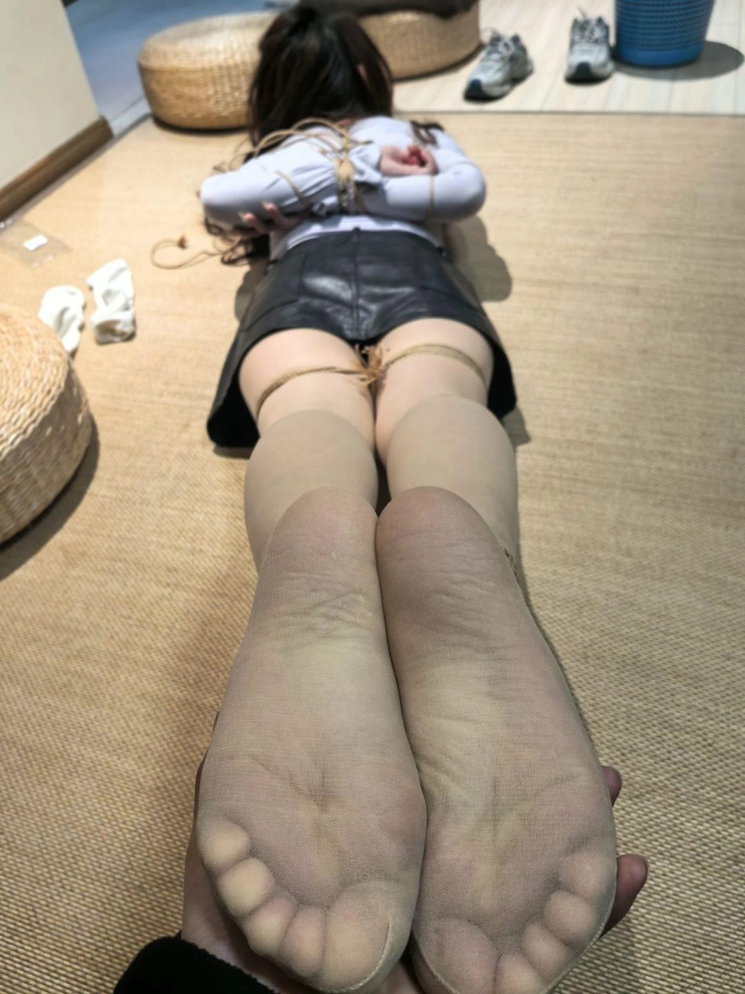 超紧五花 最后TK挠脚心-2