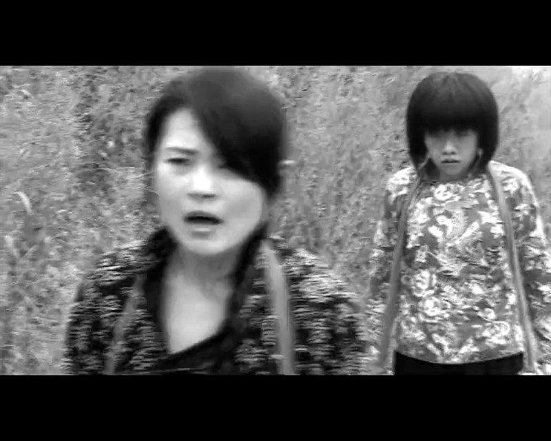 苦斗 - 于静 冰冰 小雨-2