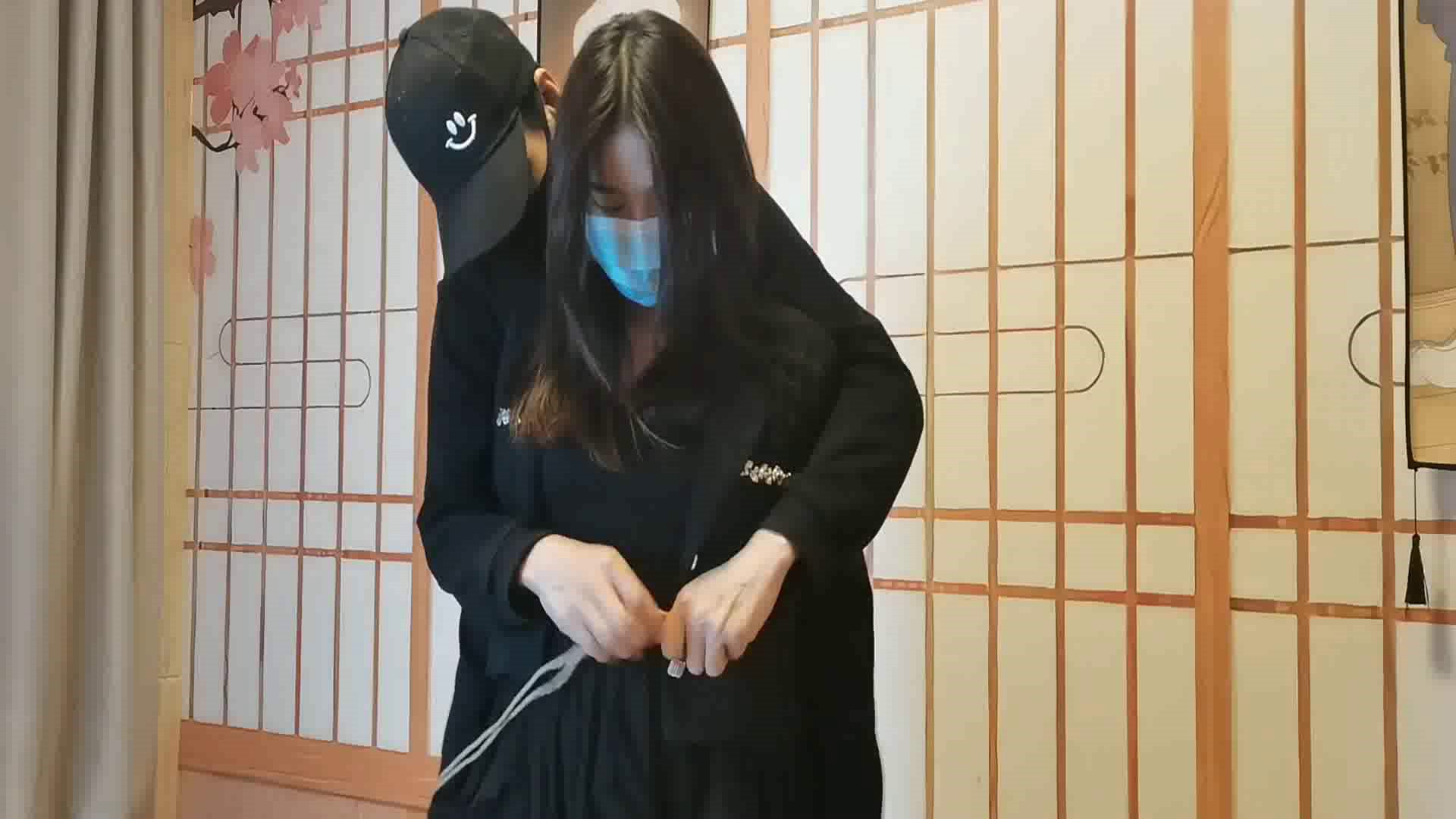 小美女仙仙各种捆绑打耳光