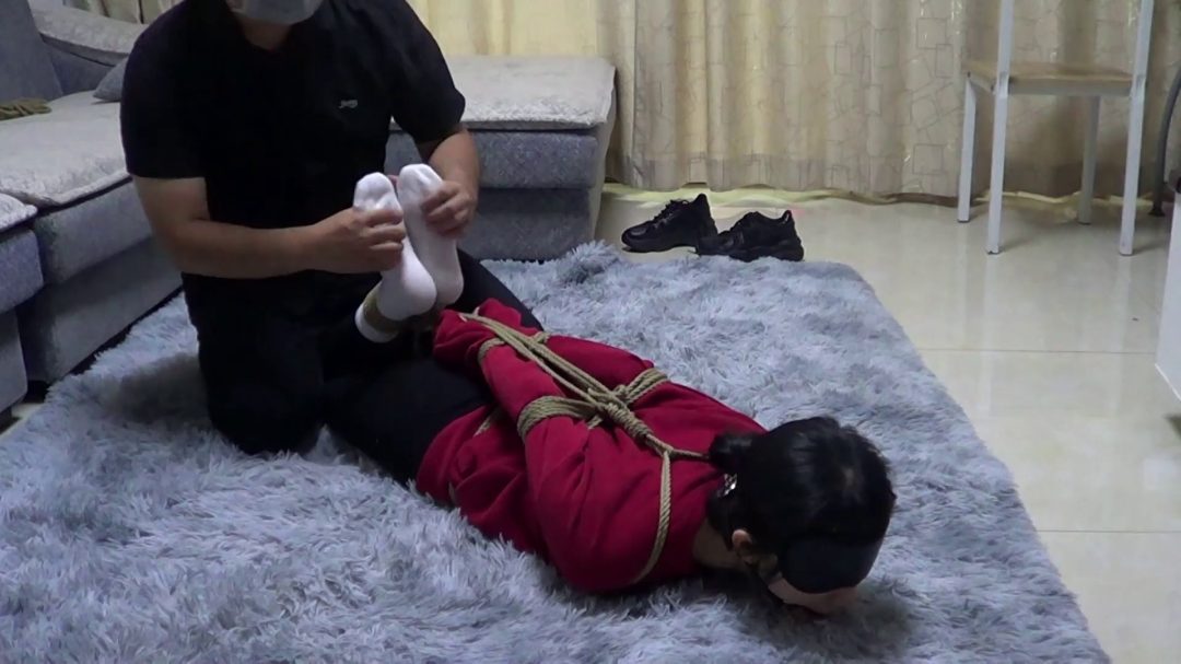 红豆妹妹化身微商卖假货被惩罚-5