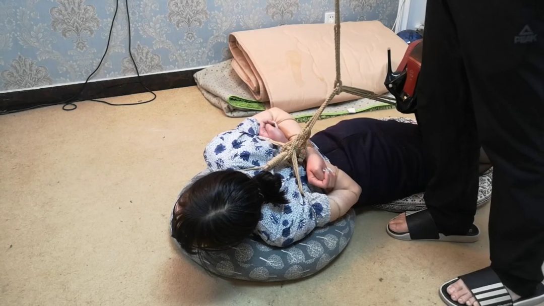 杨蕊 黑丝女空姐-5