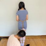 超级吊缚下的妹子直接无法呼吸到气绝