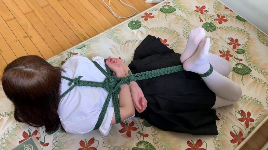 小婉试镜日式驷马-7