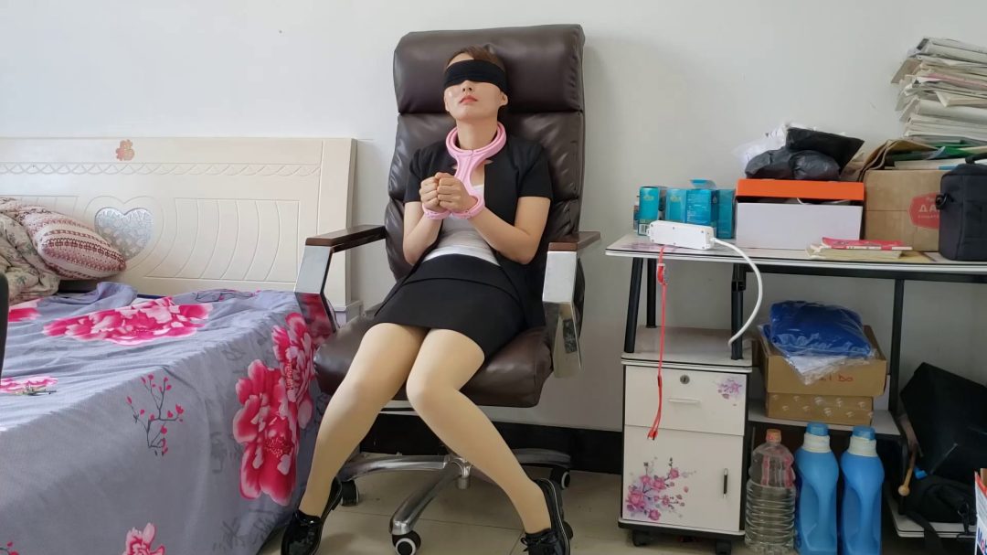 少妇专辑 尾随白领 禁锢-3