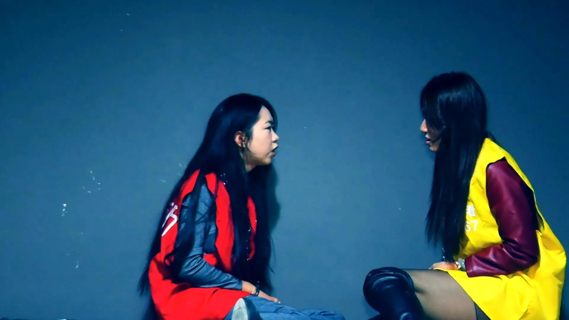 新场地新模特定拍转公映《挽歌之末路》 下集 苏秦和李婉蓉 情节特别恶劣被执行绞刑