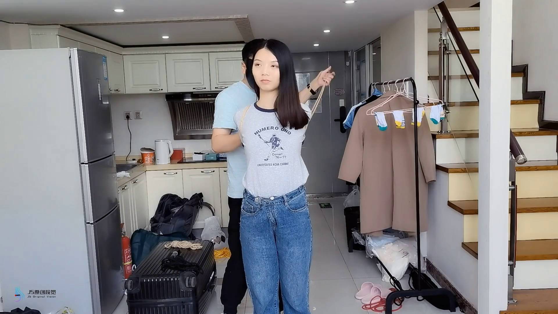 诗彤 欧式直臂束缚