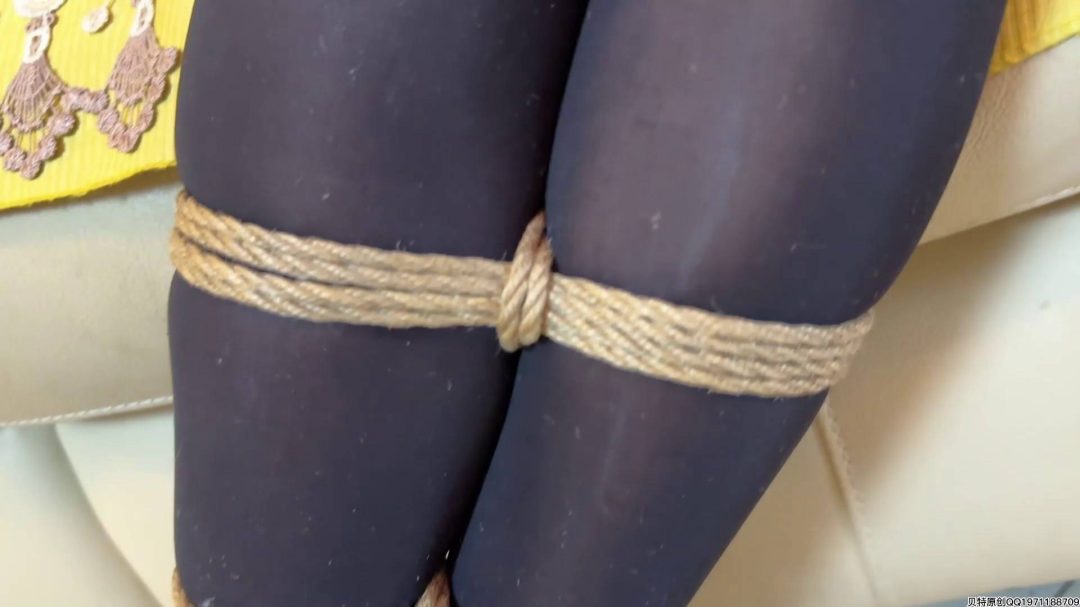 全身紧缚系列小艺黑丝紧缚-6