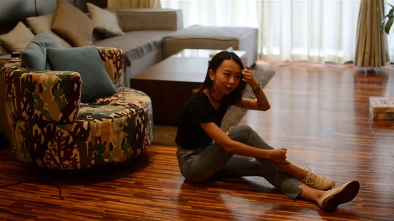 樱桃小嘴口水直流!~模特的第一次尝试~甜美女神的捆绑羞涩堵嘴-2