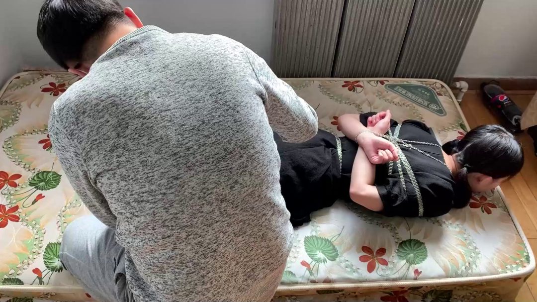 全金属狂潮，304钢链，指铐脚铐。美少女驷马究极形态，sptk-4