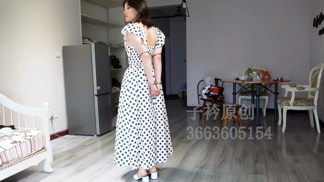 叶子 镣铐直臂驷马 自己尝试解开-6