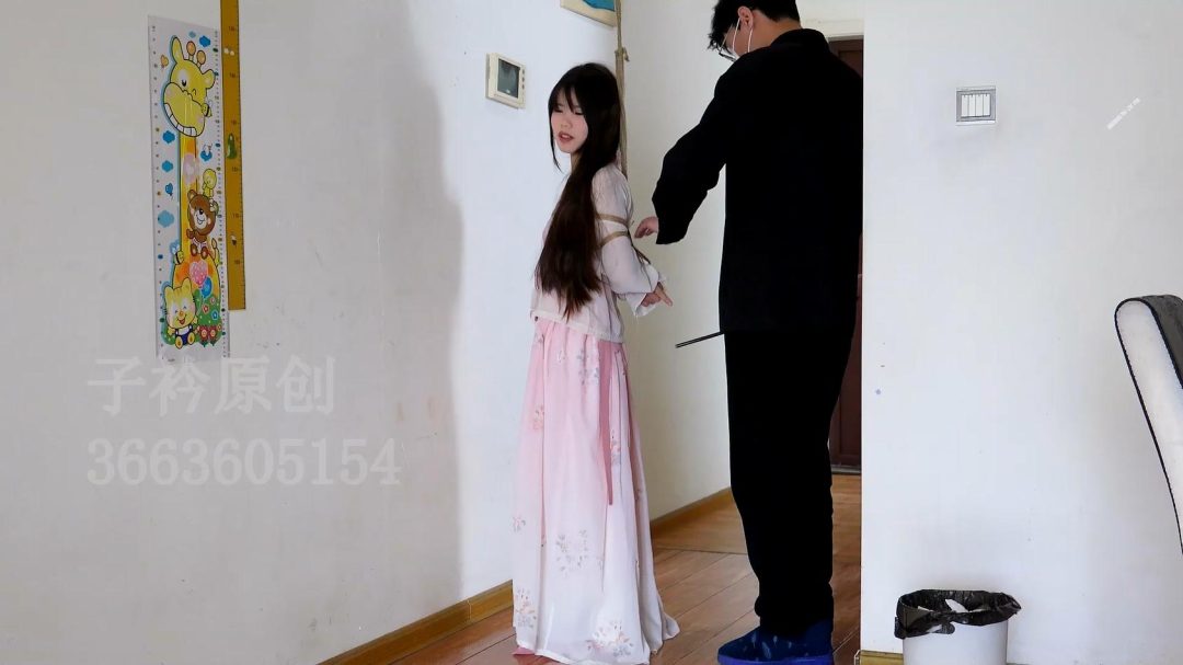 欣怡 汉服口枷-2