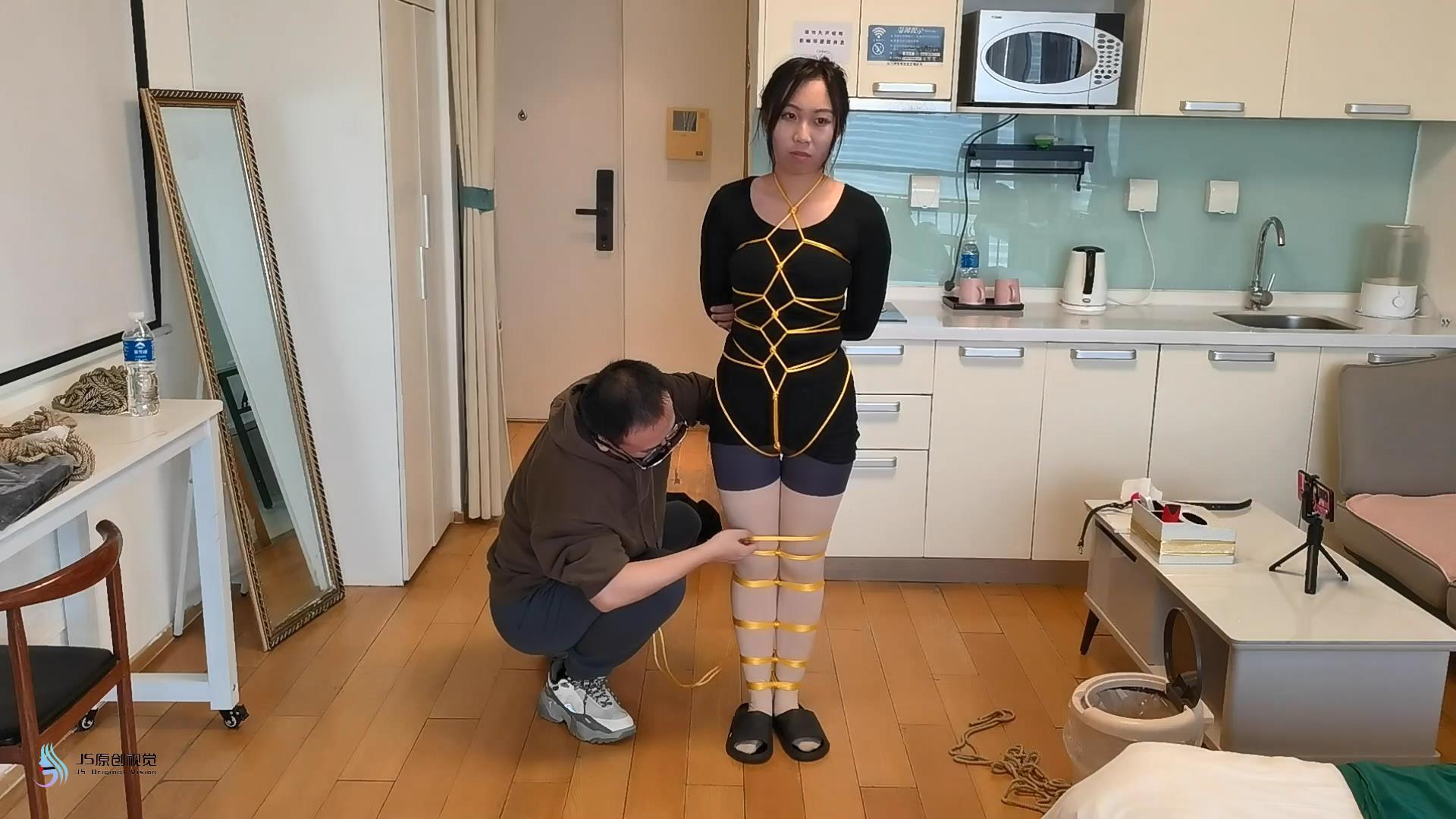 f37d33d76cf65ef6765422f8a3235ef9