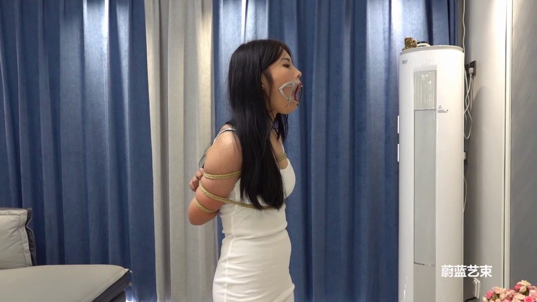 小羊丝袜堵嘴 高手缚 驷马放置 口枷开口器-5