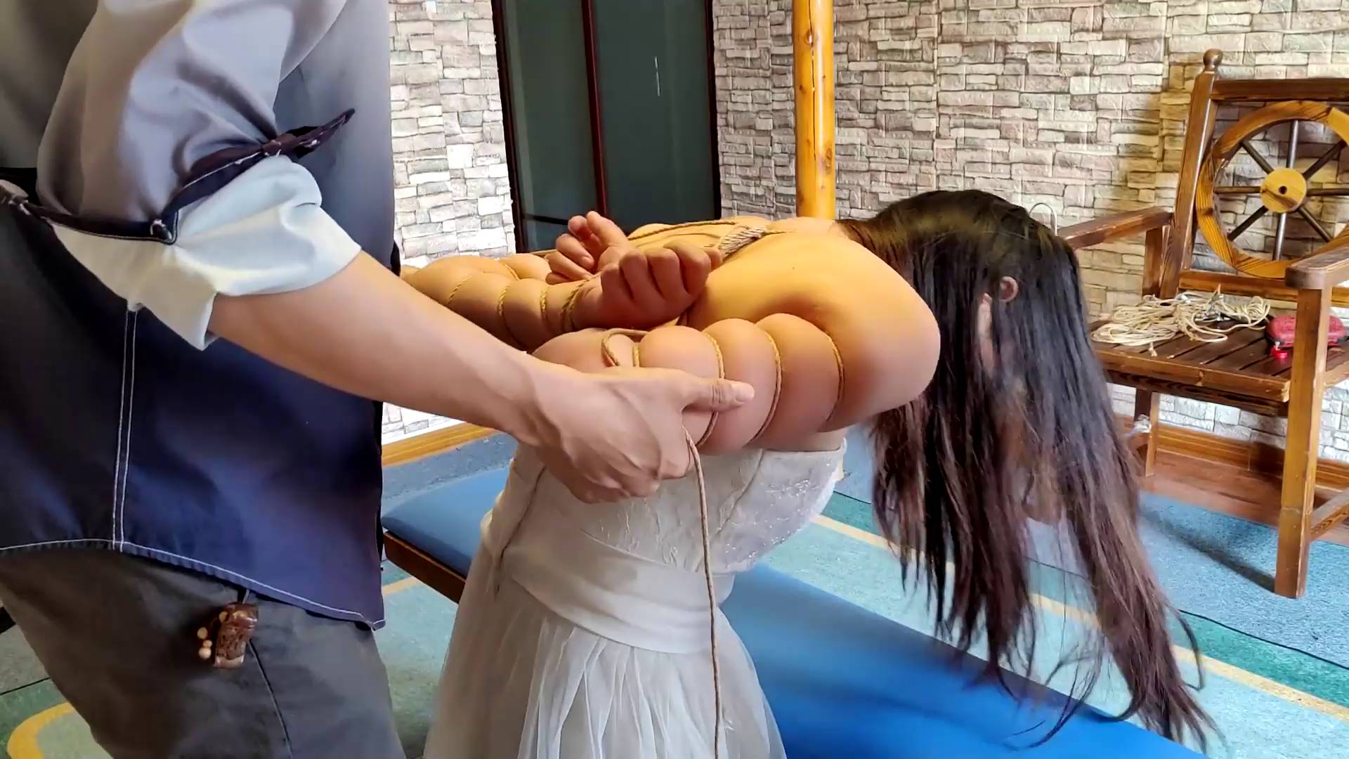 f895e7aec81d116163224f705dfc9b3f