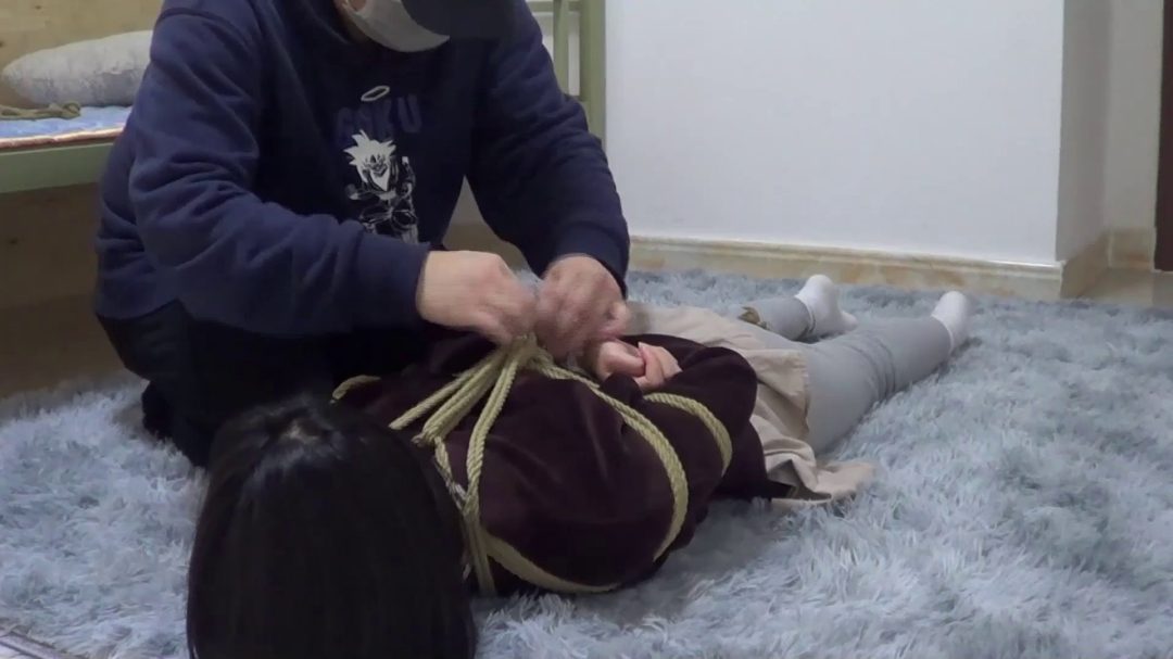 雨涵妹妹 主动请绳缚身 白袜交叉驷马-8