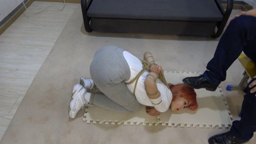 定拍新模特佳涵-3