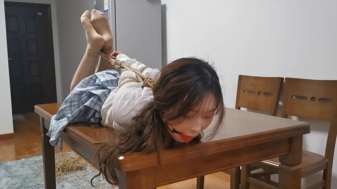 定拍JK装雨琪90分钟直臂驷马放置-4