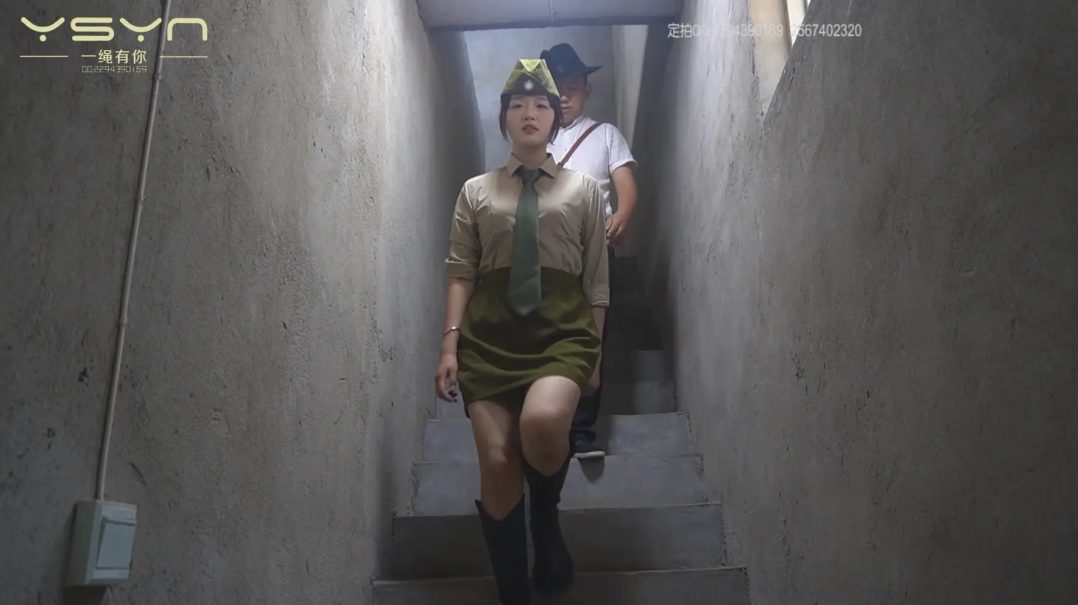 【血色娇颜】女军统蔡文雅发报被特务押到刑房大字绑老虎凳鞭打刷挠夹蜡烛烫滴脚五花大绑断头台-3