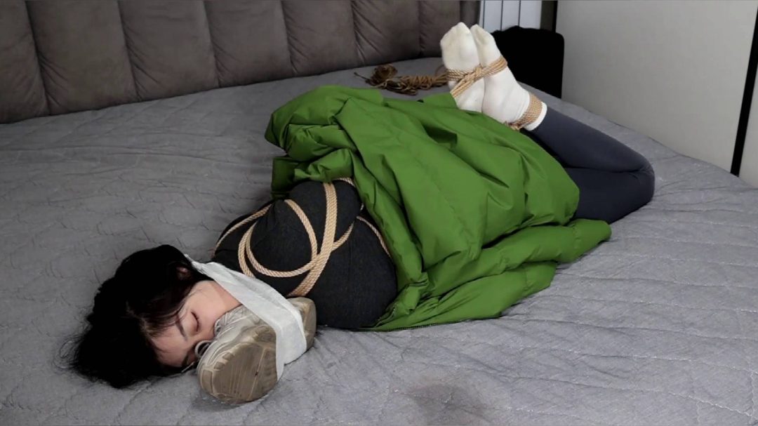 晴子很卖力的驷马挣扎第二季-5