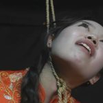 【玷污的新娘】反动派败退残余副官私闯洞房花烛枪杀秀禾新郎抢走新娘威逼刑讯誓死不从被玷污后自缢