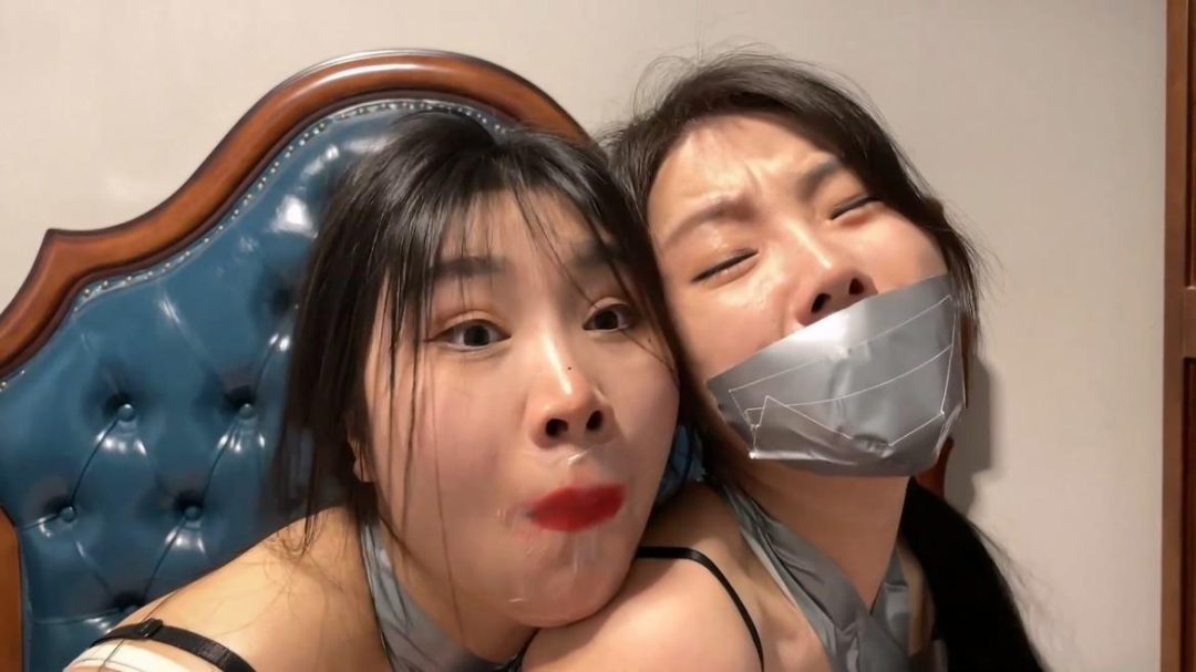 《油光黑丝 入室双劫 下》黑丝油光 刘洋内衣捆绑 吴晗 参考欧美经典漫画 did炸弹剧情 双手握拳捆绑成球 精彩剧情不要错过！-15