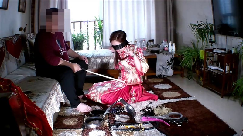 奴隶新娘之洞房花烛夜的初调-4