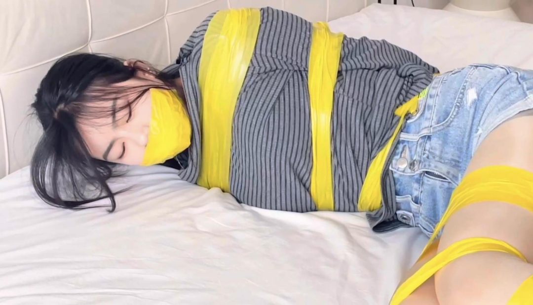 【缚艺录】【小卫定拍】肉丝+黄色胶带的捆绑-7
