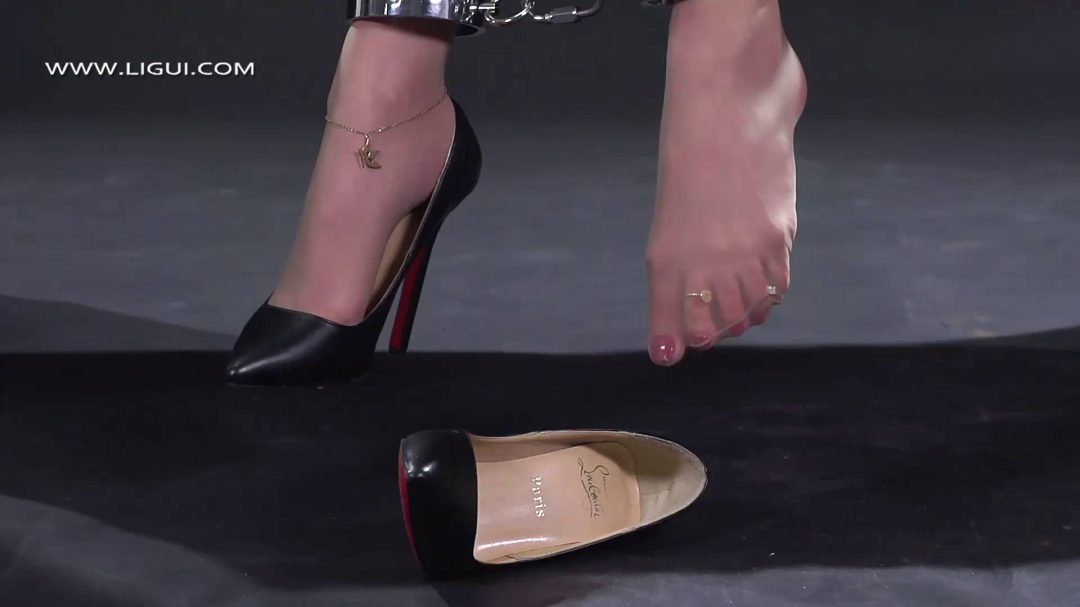 颜丝惩戒 汐汐-4