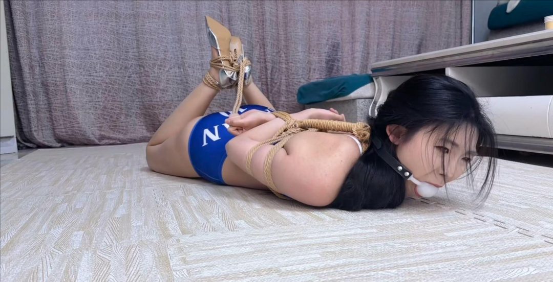 梦川工作室 [雯雯] 为追回被骗的投资款，一边跳舞一边爬行奋力挣扎的雯雯 (下编)-8