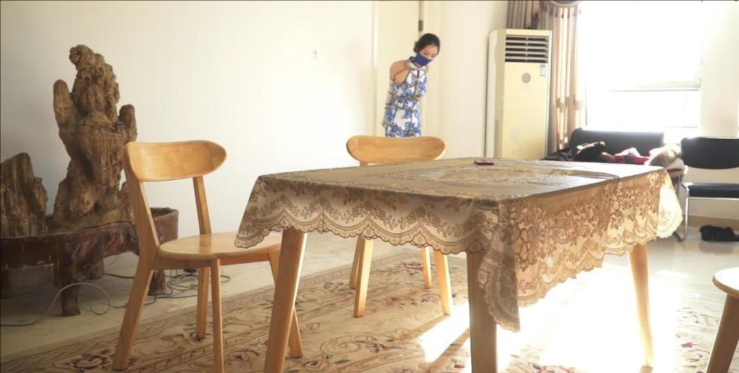 逍遥定制!《丽人挣扎—白丝旗袍 下》旗袍美女挣扎求救，被四马攒蹄痛苦蠕动-1