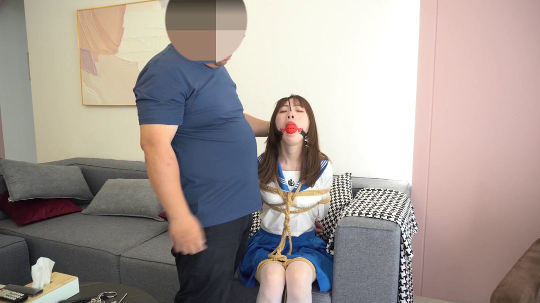 一主二奴 （上集）新奴培训 K9牵引 钢枷 日式紧缚 鼻钩口球 开腿缚 鞭打等等-7