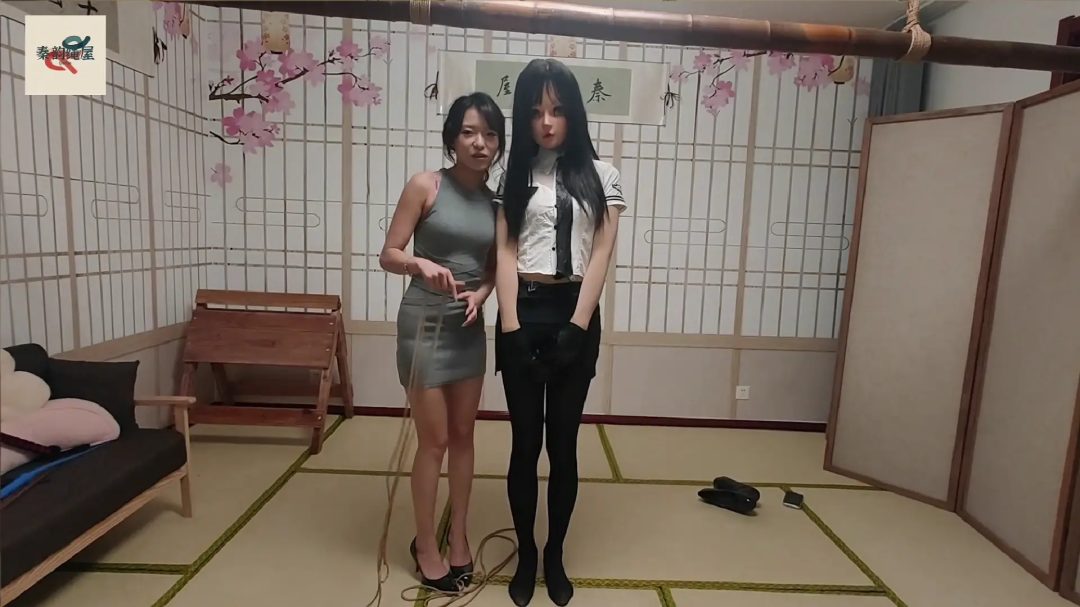 秦韵绳屋 残暴的袅袅女王-1