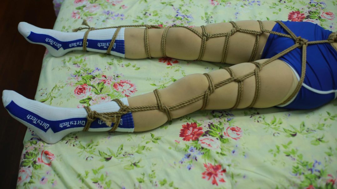 体操服绑床调教-5