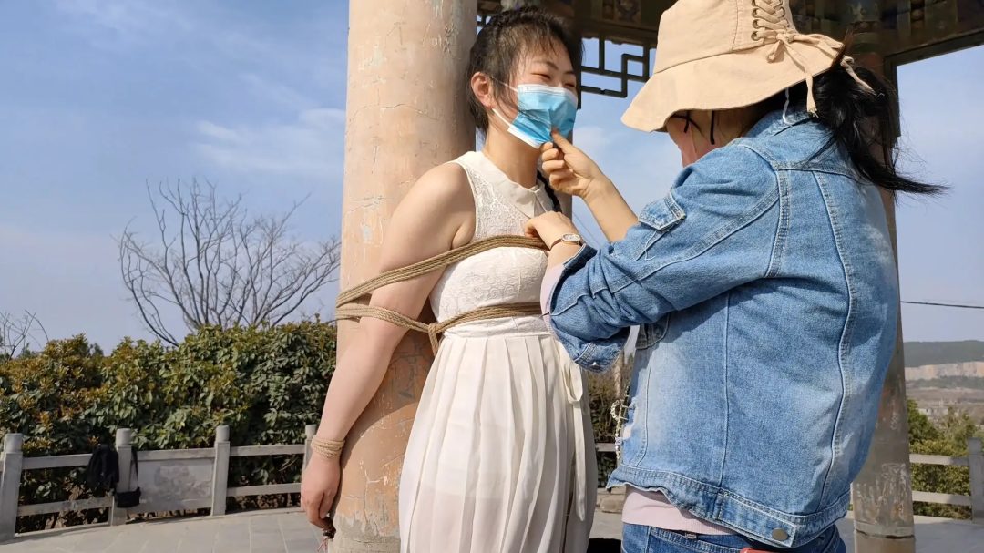 【山鬼工作室】韩璐抢老公，小三被抓包-5