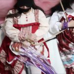 荷仙线下真实多奴同时调教1，洛丽塔白丝纯女M越被虐越爽的女奴，丰满漂亮与高挑俏皮的极品，语言羞辱震动着狂虐鞭打边爽抖动边报数喊谢谢主人