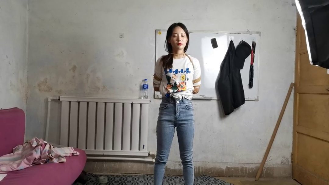 2个 美女大学生-3