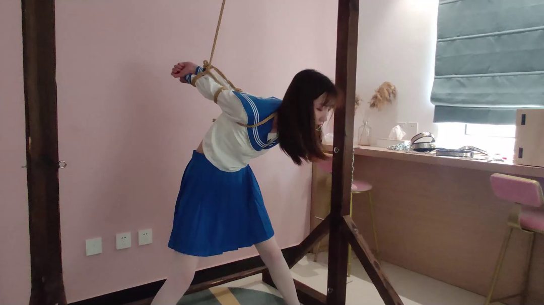 学生小月与音乐老师共侍一主-4