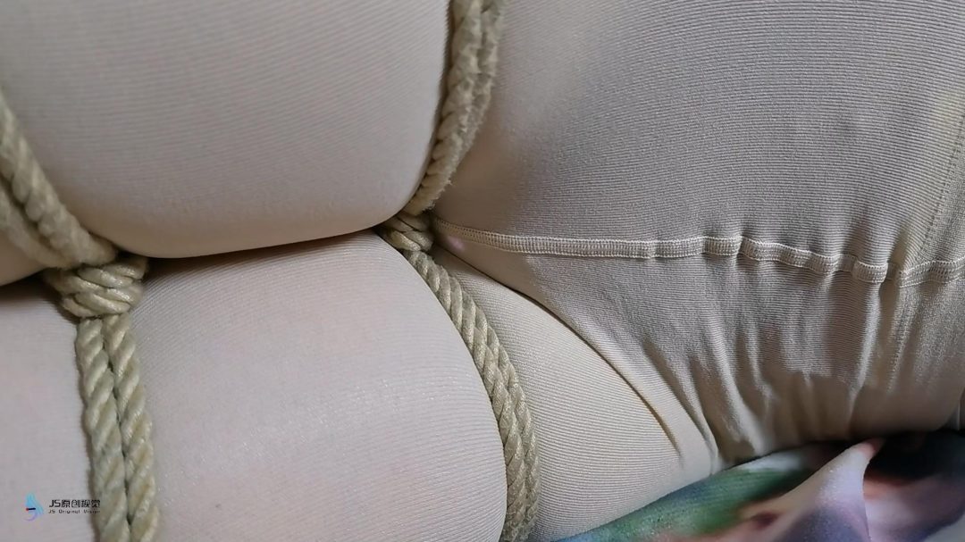 JS工作室定拍：娜娜驷马紧缚+零距离啵啵贝失控放置-6