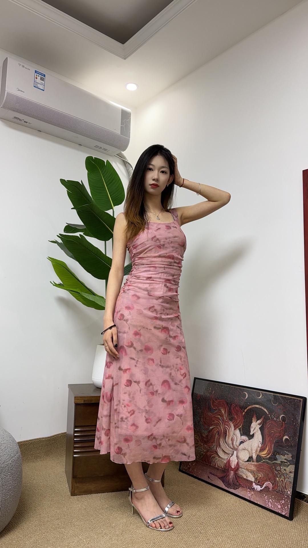 金宝工作室 新人推荐：LuLu 雪糕 七七 奶贝 兮兮 只只 剧情简介：木子 雨林 小白出演-14