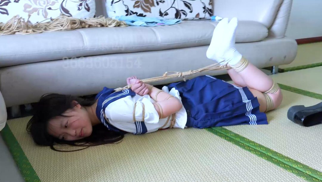 新模试镜 抓到一个超级害羞的女孩-1