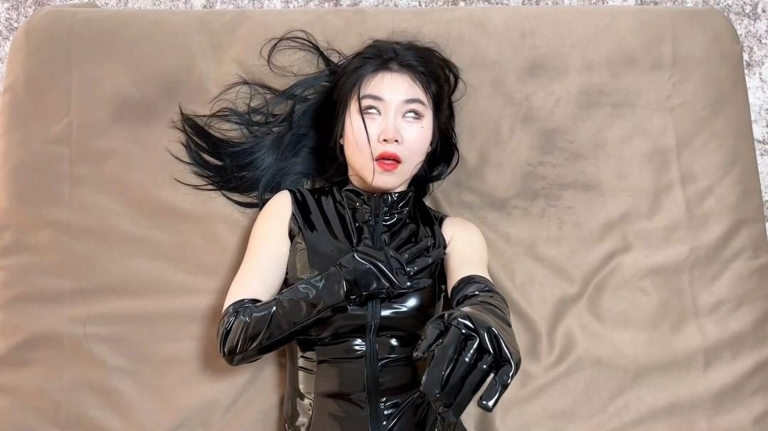 女英雄研究所[吴晗] ​凌辱直播:圣洁女侠的陨落-12